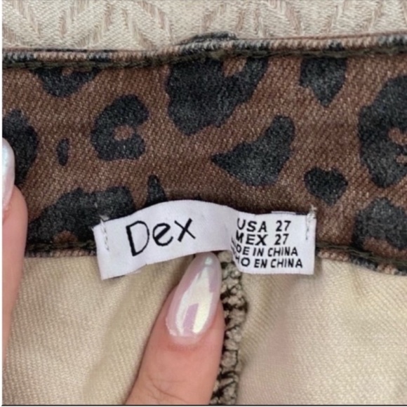 Women's Brown Leopard Print Skinny Jean Pants Size 27 - Picture 4 of 6